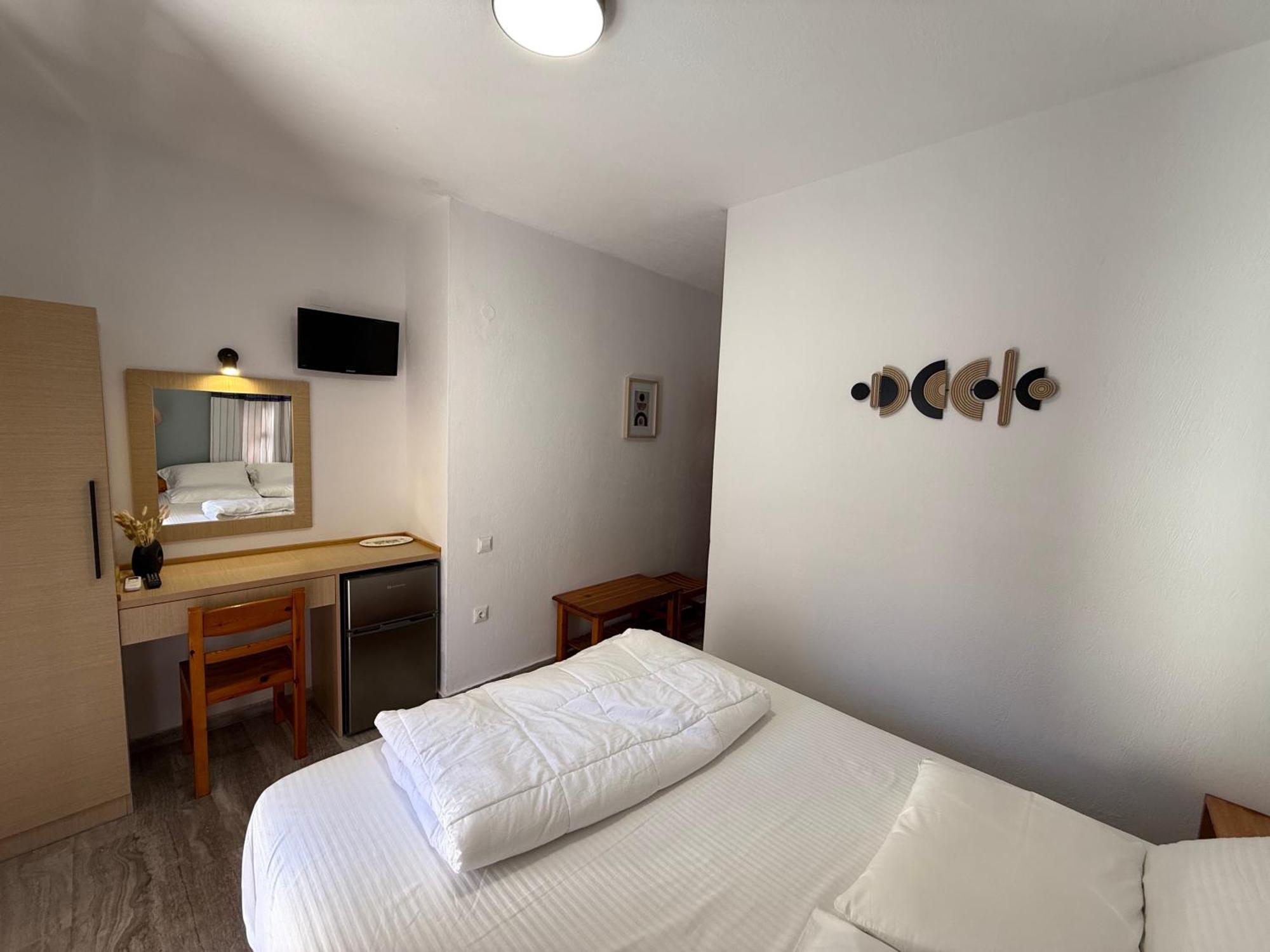 Hotel Sunrise House à Parga Extérieur photo